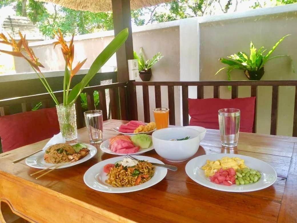 The Celuk Homestay Jimbaran  Exterior photo